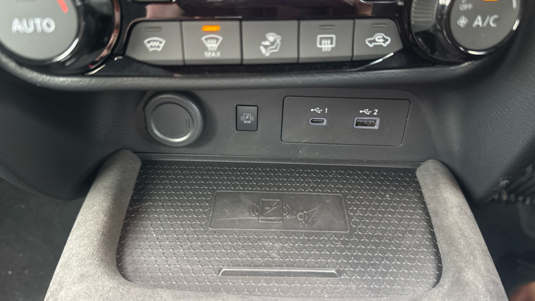 Nissan Juke 1.6 Hybrid Tekna+ 5dr Auto Hybrid Hatchback